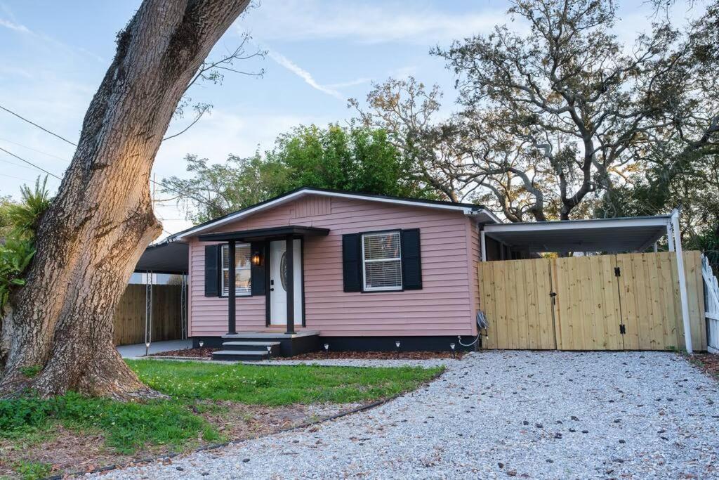 House Near Tampa Zoo And Busch Gardens, Free High Speed Wifi Exterior foto