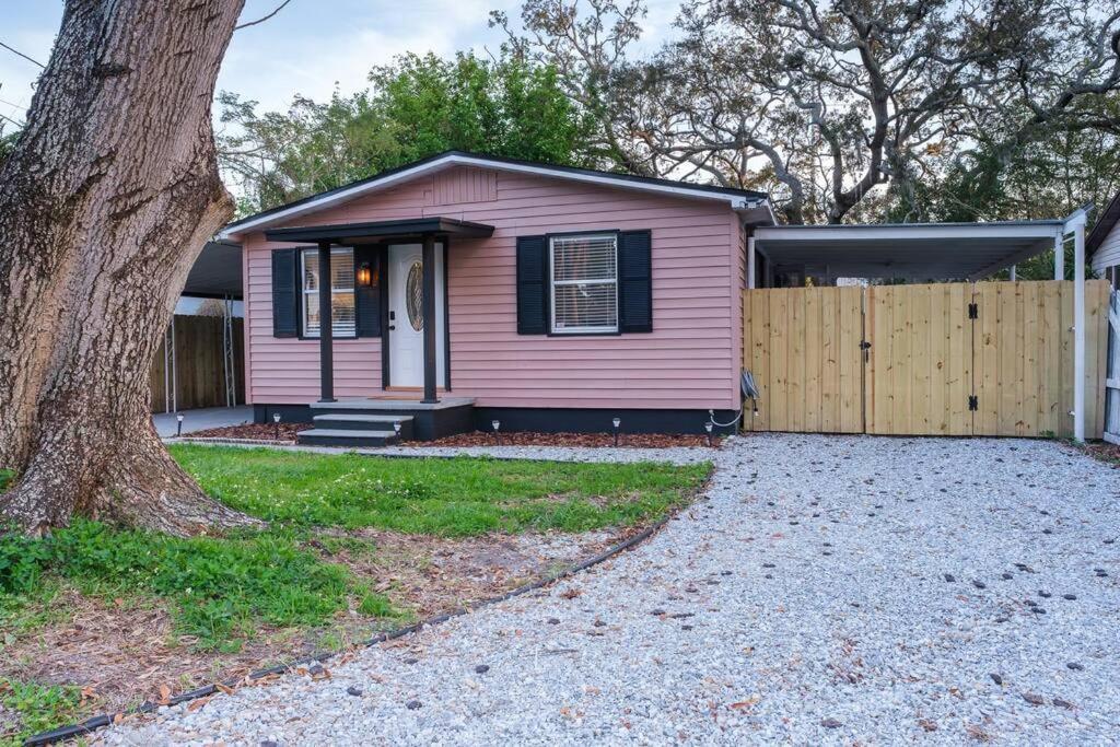House Near Tampa Zoo And Busch Gardens, Free High Speed Wifi Exterior foto