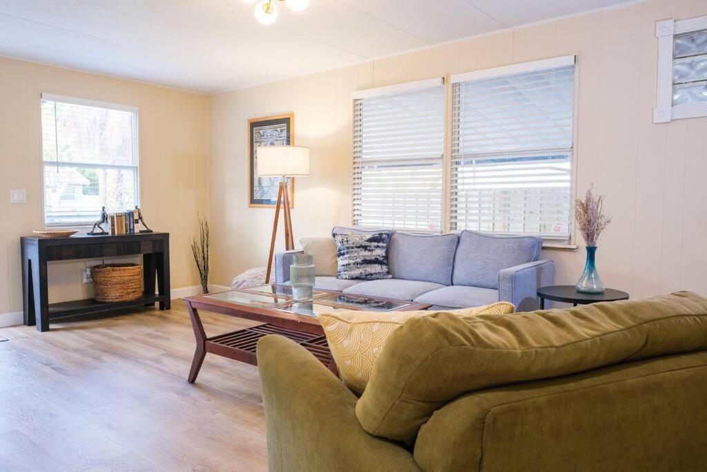 House Near Tampa Zoo And Busch Gardens, Free High Speed Wifi Exterior foto